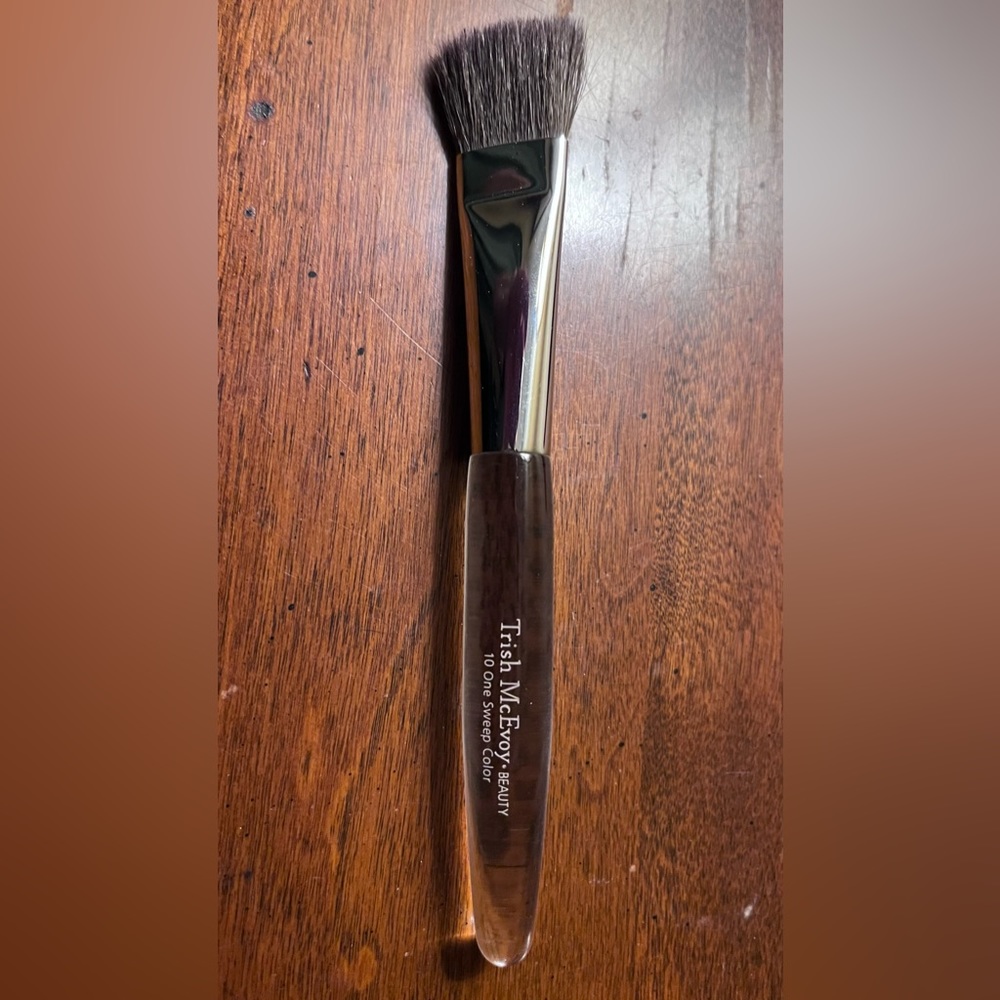 Trish Mc Evoy #10 Brush